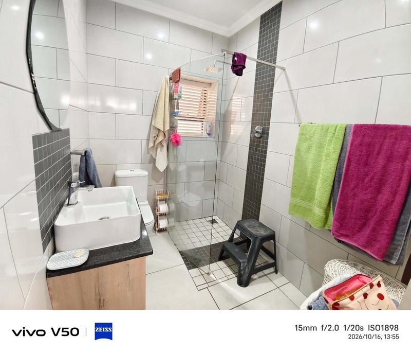 3 Bedroom Property for Sale in Hartenbos Heuwels Western Cape